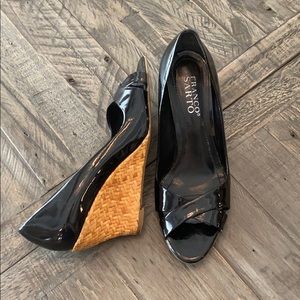 FRANCO SARTO Fresh Wedge Peep Toe Heels black patent leather size 8